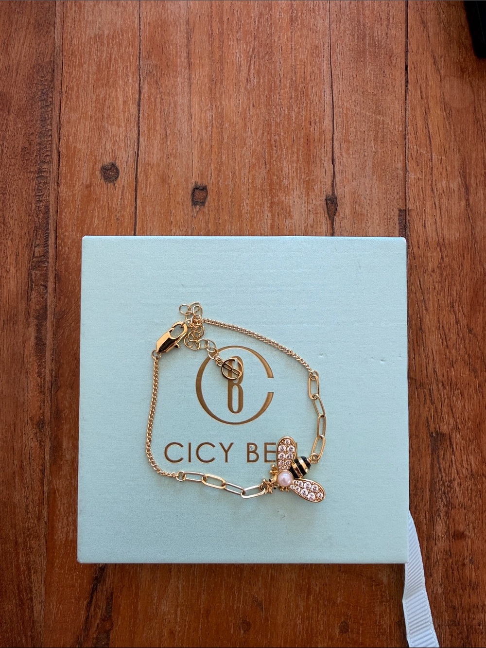 Cicy Bell Gold Bee Charm Bracelet with Crystal and Pearl Accent - Gold